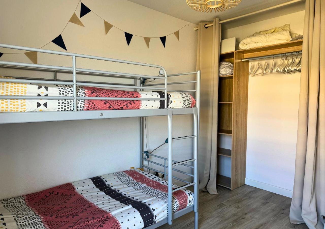 Apartment Au Pied Des Dunes Avec Piscine Biscarrosse